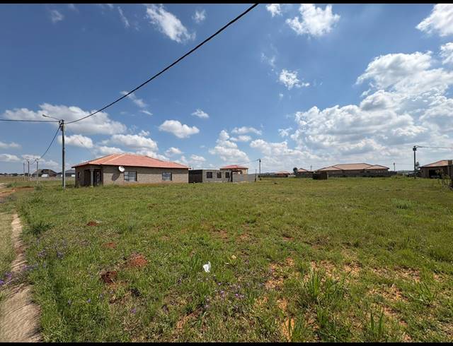 600M² VACANT LAND FOR SALE IN UNITAS PARK